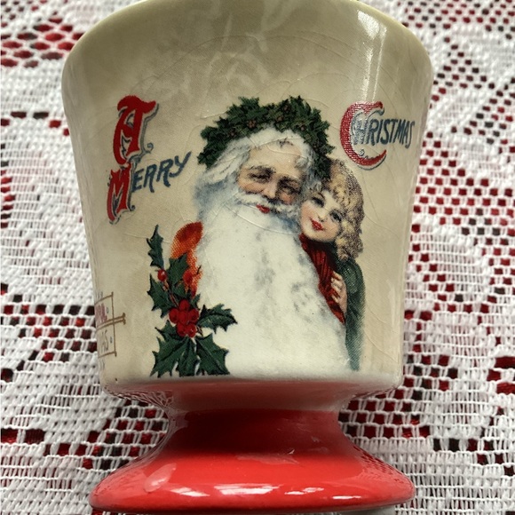 Yankee Candle Tealight Holder: Olde World Father Christmas motif. - Picture 4 of 11